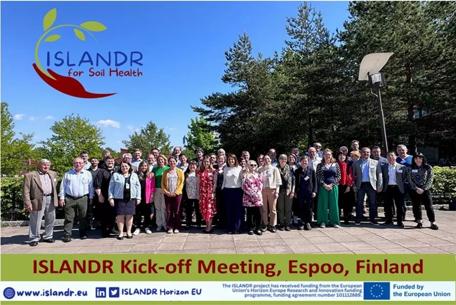 image de ISLANDR Kicks-off in Style 